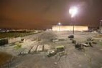 Entorno do estádio em Itaquera deveria ter piso específico e projeto paisagístico, mas tem entulho e obras