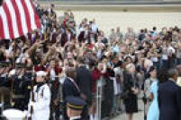 Multidão aguarda a chegada do papa em sua primeira visita aos EUA