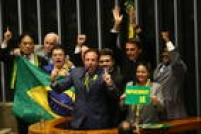 Ao lado de Jair Bolsonaro, Marco Feliciano e outros deputados da legenda, o parlamentar André Moura criticou o gestão petista