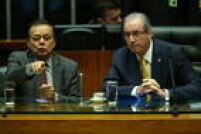 O deputado Jovair Arantes (PTB-GO), relator do processo de impeachment, ao lado do presidente da Câmara dos Deputados, deputado Eduardo Cunha (PMDB-RJ).