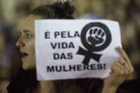 O crime também reacende o debate sobre o aborto no Brasil