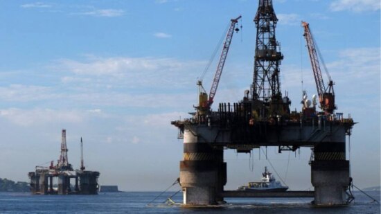 Apesar do otimismo do governo, empresas criticam o contrato proposto no leilão do petróleo