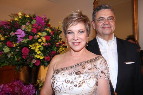 Marta Suplicy e seu marido Márcio Toledo, na comemoracão&nbsp;do aniversário da senadora