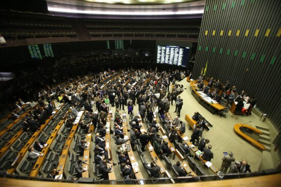 Sessão da Câmara que votou&nbsp;a reforma política&nbsp;