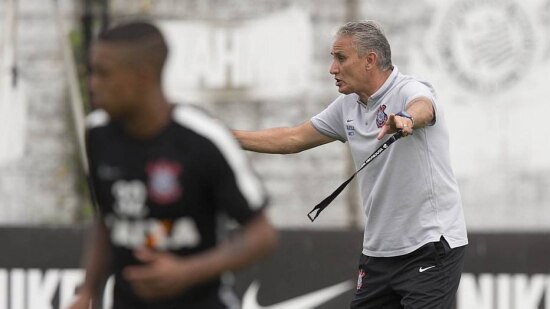 Itaquerão ‘pulsa’ no reencontro da Fiel com Guerrero