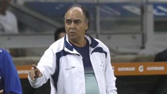 Palmeiras espera fechar com Marcelo Oliveira até o fim da semana