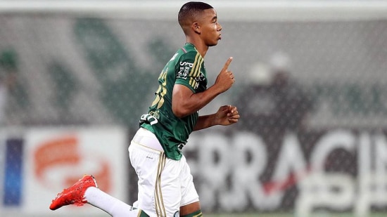 Gabriel Jesus aprova a cautela de Oswaldo com ele no Palmeiras