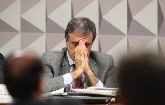 O advogado-geral da União, José Eduardo Cardozo, fez defesa de Dilma na Comissão 