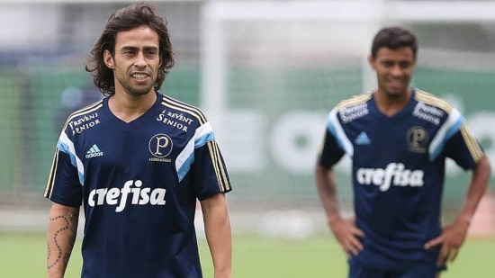 Após desencontros, Valdivia e CX8 enfim podem jogar juntos no Verdão  