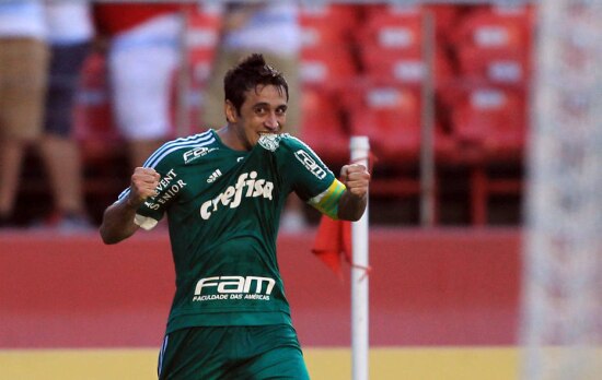Robinho volta para resolver problema crítico do Palmeiras