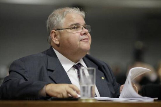 Lúcio Vieira Lima diz que ministros trabalham para evitar impeachment