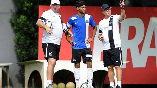 Santos x Palmeiras tem confronto entre professor e aluno