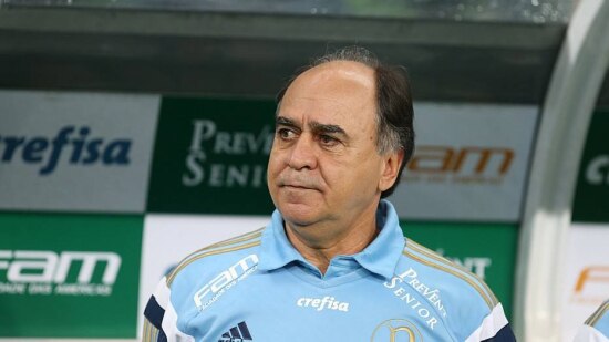 Marcelo Oliveira sofre com pressão antes de jogo decisivo
