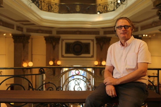 Pieter Tjabbes, curador da mostra 'Mondrian e o movimento De Stijl', no CCBB-SP