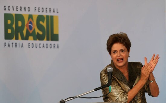 "A vida é mais complexa do que parece", costuma repetir Dilma aos auxiliares mais próximos.
