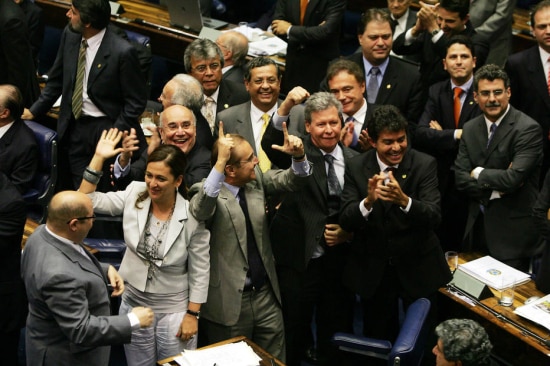 Senadores comemoraram, em 2007, o fim da CPMF