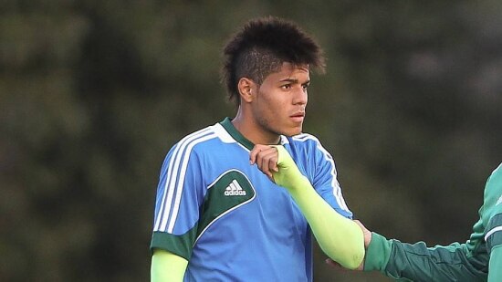 Atacante Leandro está perto de trocar o Palmeiras pelo Santos