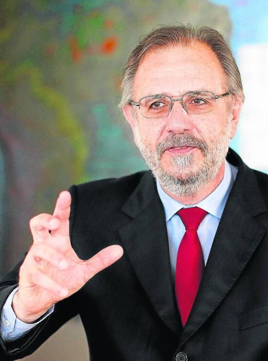 Regra é conquista para trabalhador, diz Rossetto