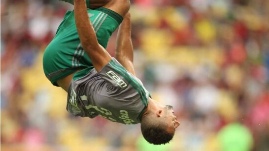 Vitor Hugo torce pela permanência de Jackson no Palmeiras