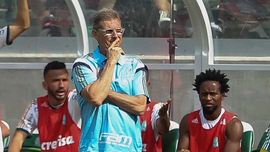 'Nem sempre ganha aquele time que merece', diz Oswaldo