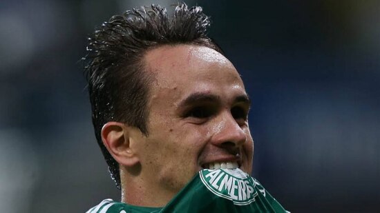 Destaque do Palmeiras, Lucas sonha com chance na seleção