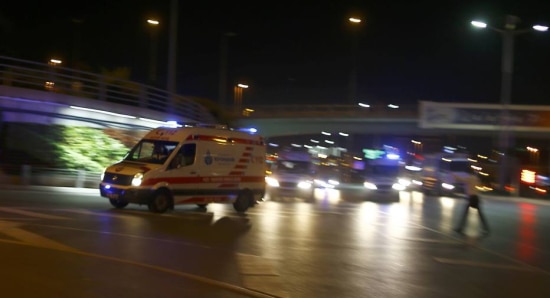 Ao menos dez pessoas morreram em atentado no Aeroporto de Istambul