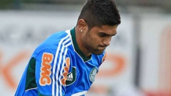 Taylor e Luan têm novos contratos com o Palmeiras registrados