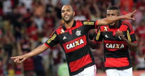 Palmeiras próximo de acertar a contratação de Alecsandro