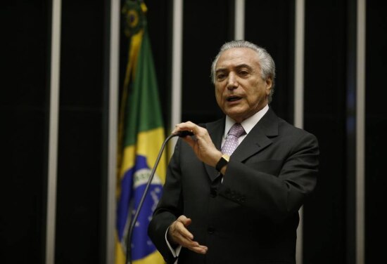 Temer passou a considerar real risco de afastamento de Dilma e dá mais ênfase à necessidade de se superar crise