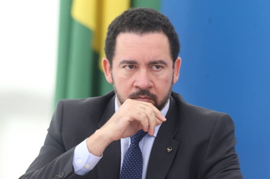 Ministro interino do Planejamento, Dyogo Oliveira, anuncia corte de cargos comissionados