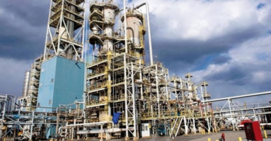 Além de sócia da&nbsp;Braskem,&nbsp;Petrobrás também fornece matéria-prima para a&nbsp;petroquímica