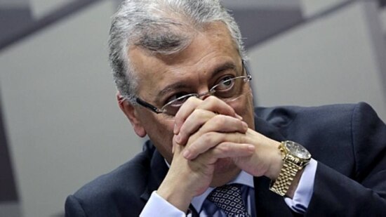 Ação da Petrobrás&nbsp;subiu 4,7% à espera do plano de Aldemir Bendine, presidente da estatal