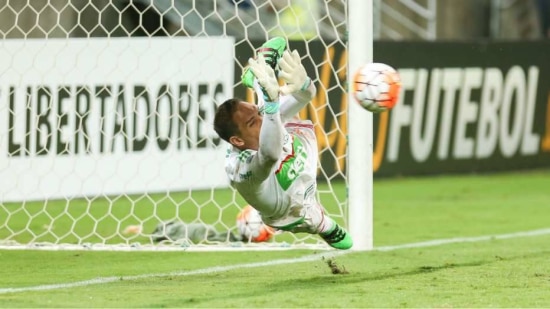 Palmeiras enfrenta o Nacional-URU para não repetir erros