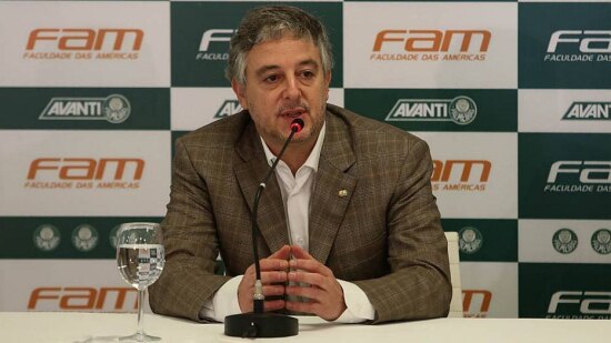 [Verdão Web] Presidente compra atleta por R$ 12 milhões e pode ser punido pela FIFA