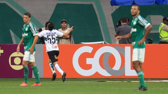 Juan abriu o caminho da vitória do Coritiba sobre o Palmeiras