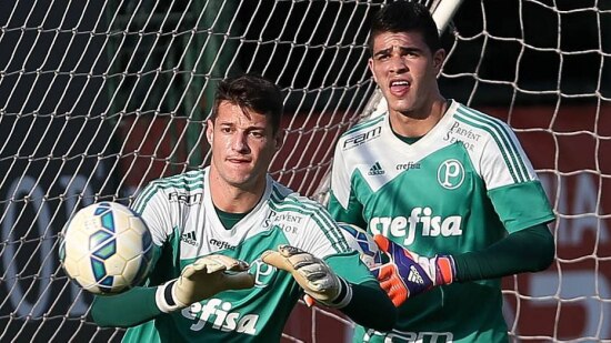 Palmeiras promove três jogadores das categorias de base