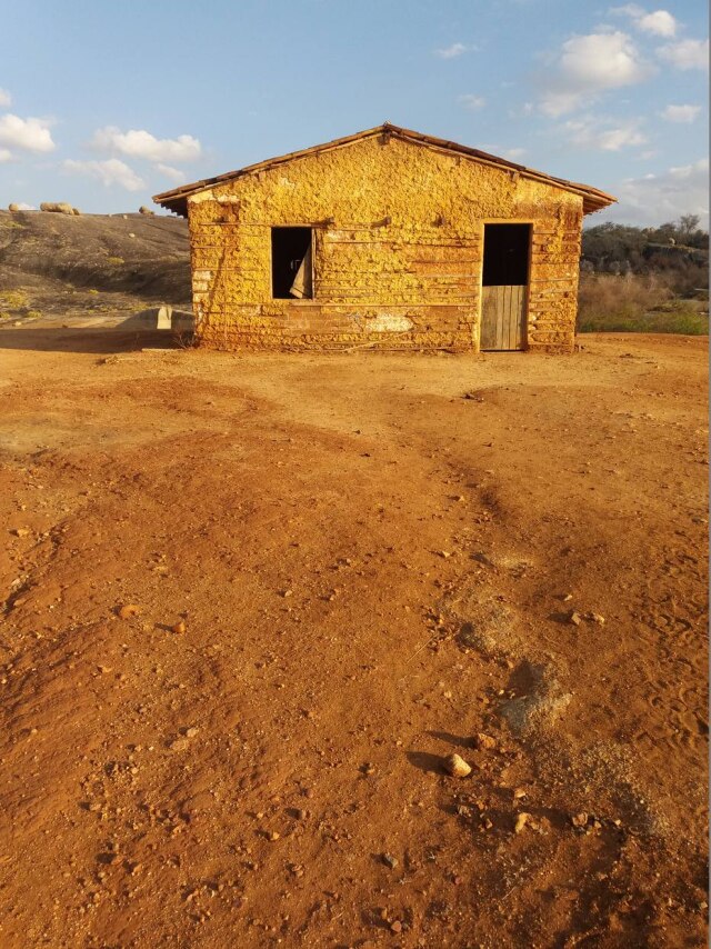 Felipe Resk/Estadão Casa de pau-a-pique no Cariri paraibano