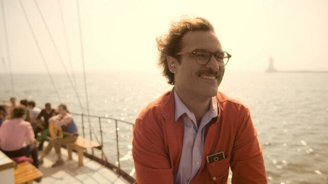 Reprodução Fortemente preocupado com o aspecto estético de seus filmes, diretor Spike Jonze deu para Theodore, o sensível protagonista de "Ela", um visual hipster