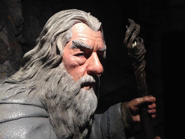 Guilherme Sobota/Estadão Boneco de Gandalf, à venda na Weta, empresa responsável pelo visual de 'O Senhor dos Anéis'