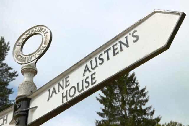 Daniel Bosworth/Hampshire County Council Placa indica Museu Jane Austen
