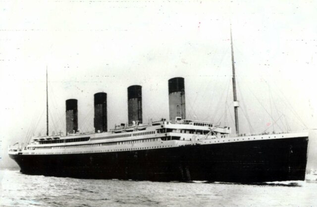 Vista geral do Titanic original, em foto feita em data desconhecida. 