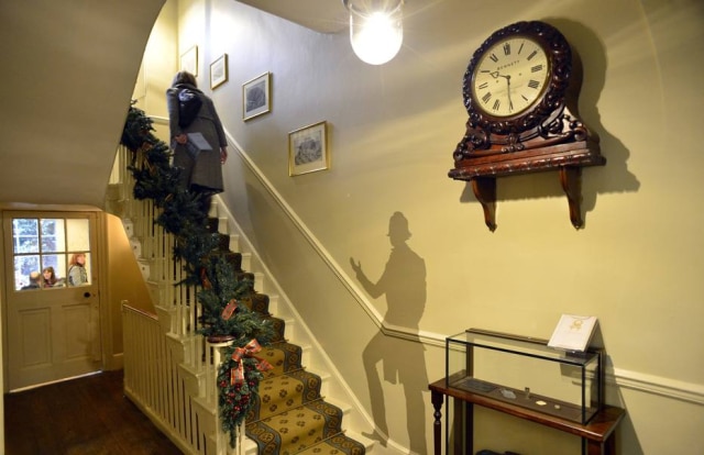 Toby Melville/Reuters Museu Charles Dickens, no centro de Londres