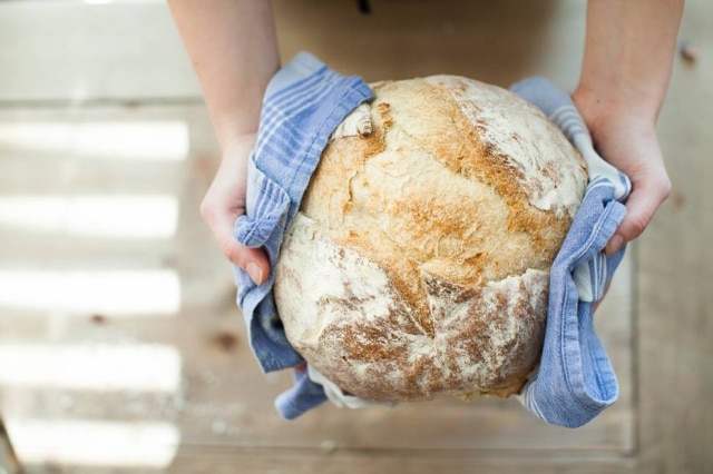 Pesquisa aponta que consumo de pão no país caiu pela metade na última década e chegou a 85 gramas diárias por pessoa. Estima-se que esse número já foi de mais de um quilo diário