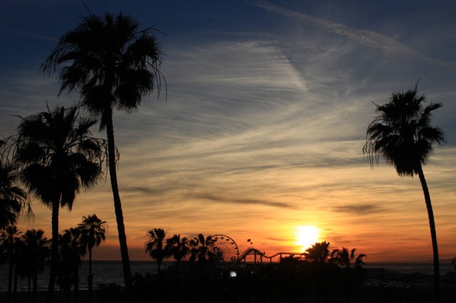 Vista do Pacific Park ao pôr do sol: cartão-postal de Santa Monica
