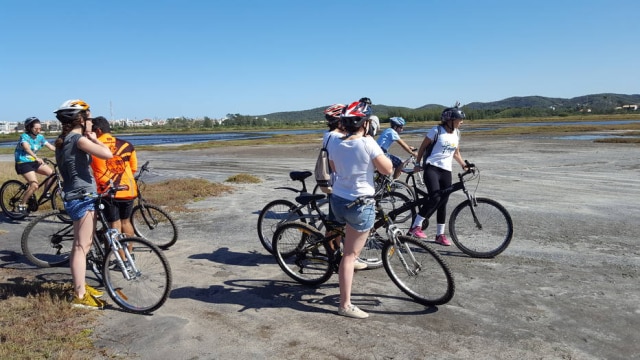 Bruna Toni/Estadão Passeios de bike no Parque Estadual da Costa do Sol podem ser combinados com passeio de canoa