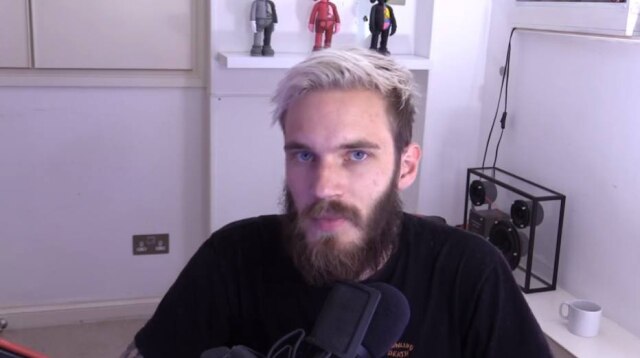 YouTube/PewDiePie O youtuber PewDiePie fez vídeo pedindo desculpas pelo comentário racista que proferiu em uma de suas lives no YouTube.