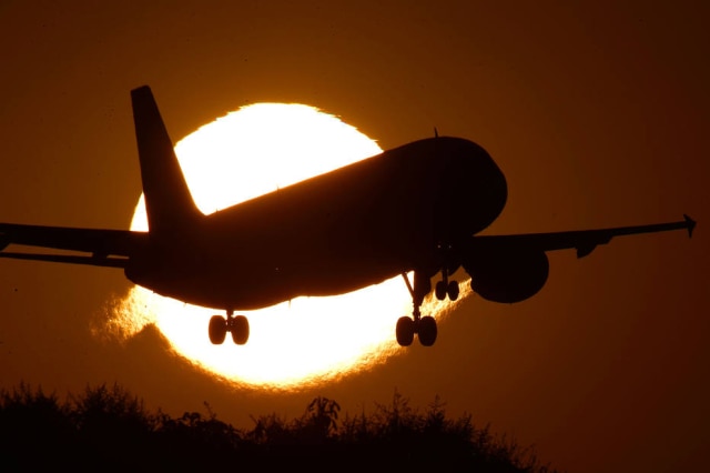 Dida Sampaio/Estadão Avião se aproxima da pista de pouso no aeroporto de Brasília