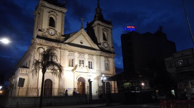 Bruna Toni/Moto Z Play + Hasselblad True Zoom A Basília Velha ainda mantém charme de antigamente
