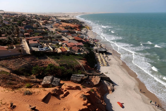 Fábio Motta/Estadão Mais de 70% quer ir para a praia nas férias - como a de Canoa Quebrada, no Ceará