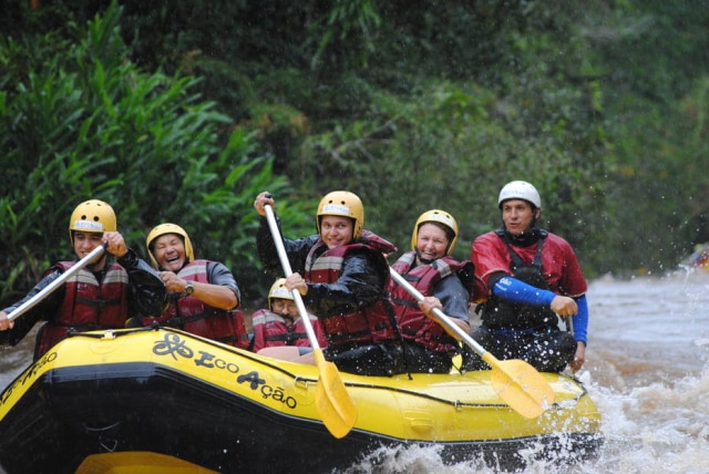 Divulgação Rafting é a principal atividade em Brotas.